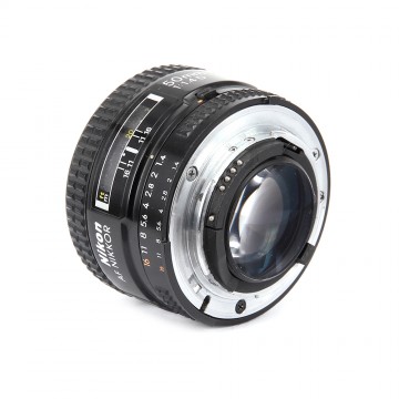 Nikkor AF 50mm/1.4 D (Nikon AF)